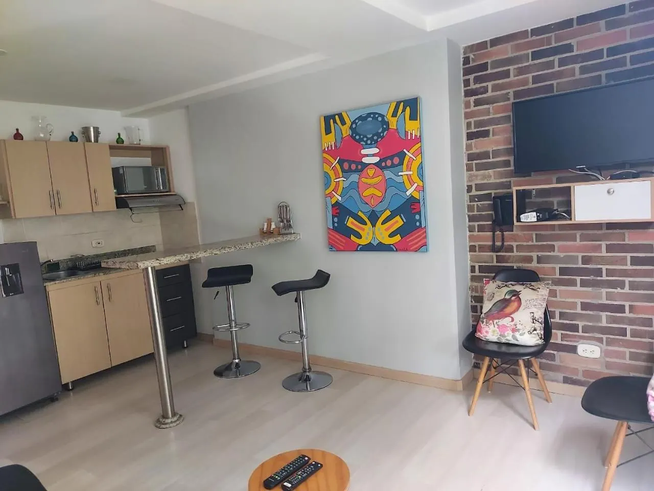 Medellin- La 70, Close To Everything, Laureles Retreat Apartment